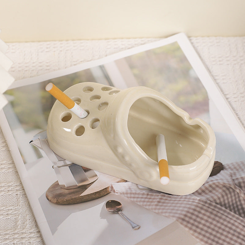 Decorative Croc-Shaped Planter Homeandso