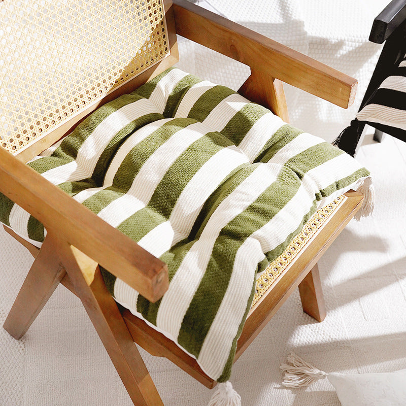 Floral-Patterned Decorative Floor Cushion