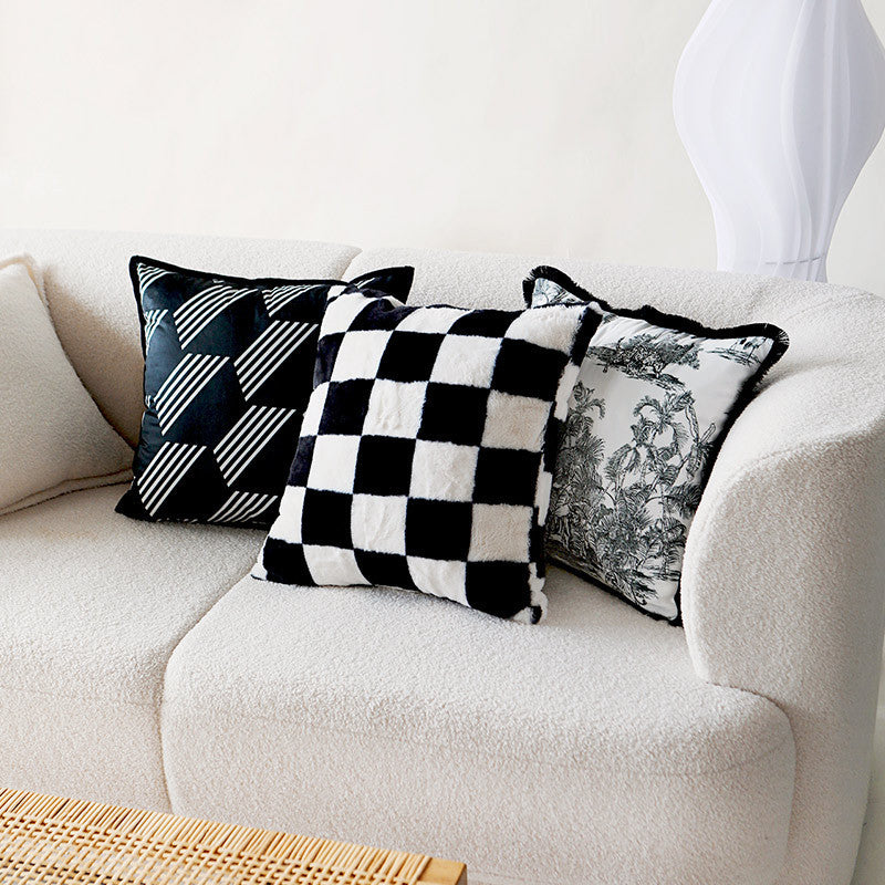 Houndstooth Pattern Decorative Accent Pillow