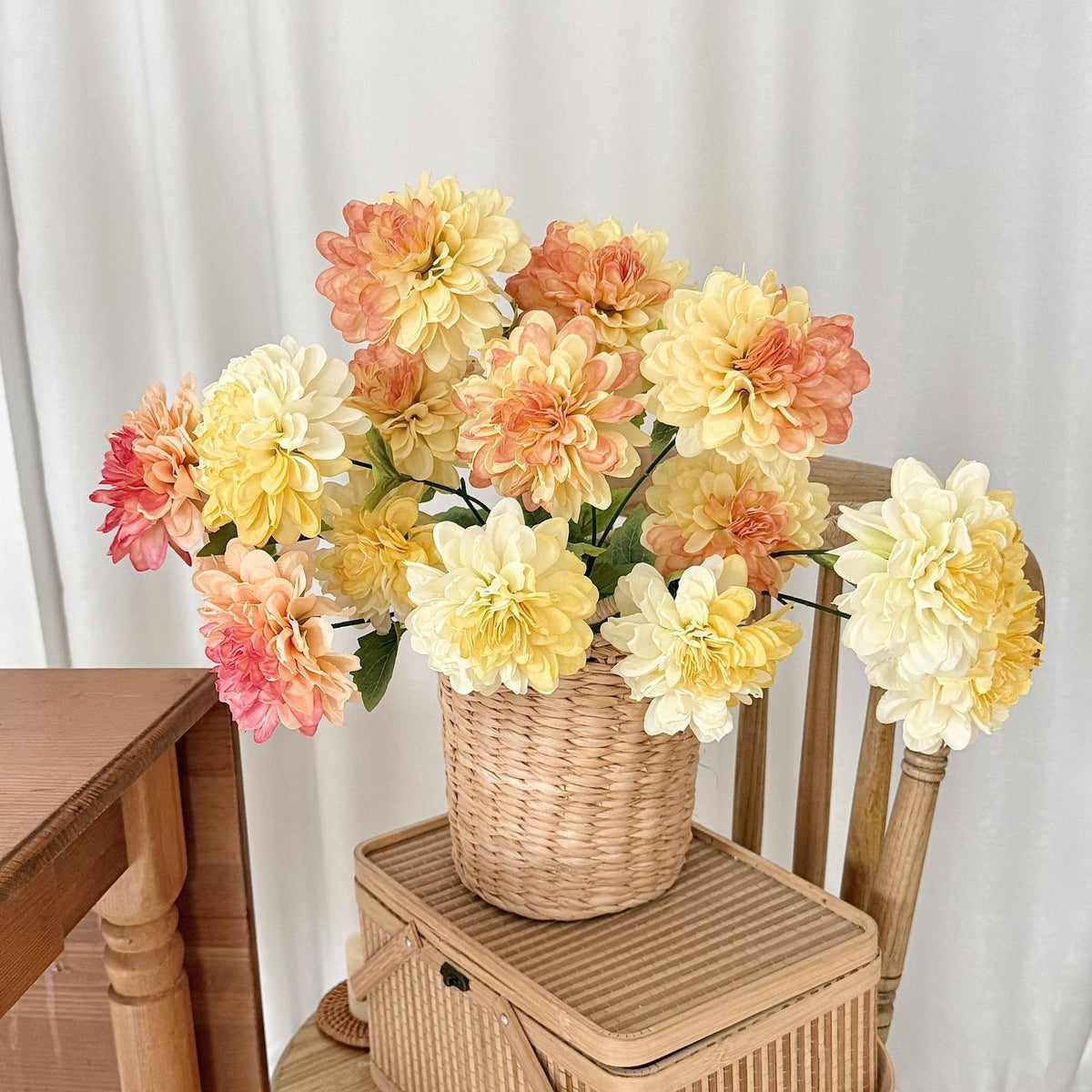 Dimensional Floral Stem Arrangement