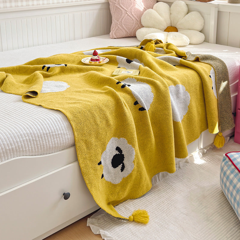 Cozy Knitted Sheep Pattern Throw Blanket