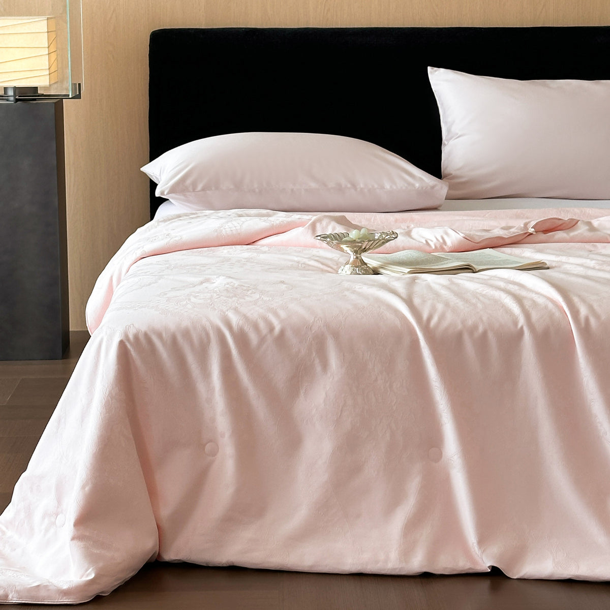 Decorative Luxurious Embroidered Comforter Homeandso