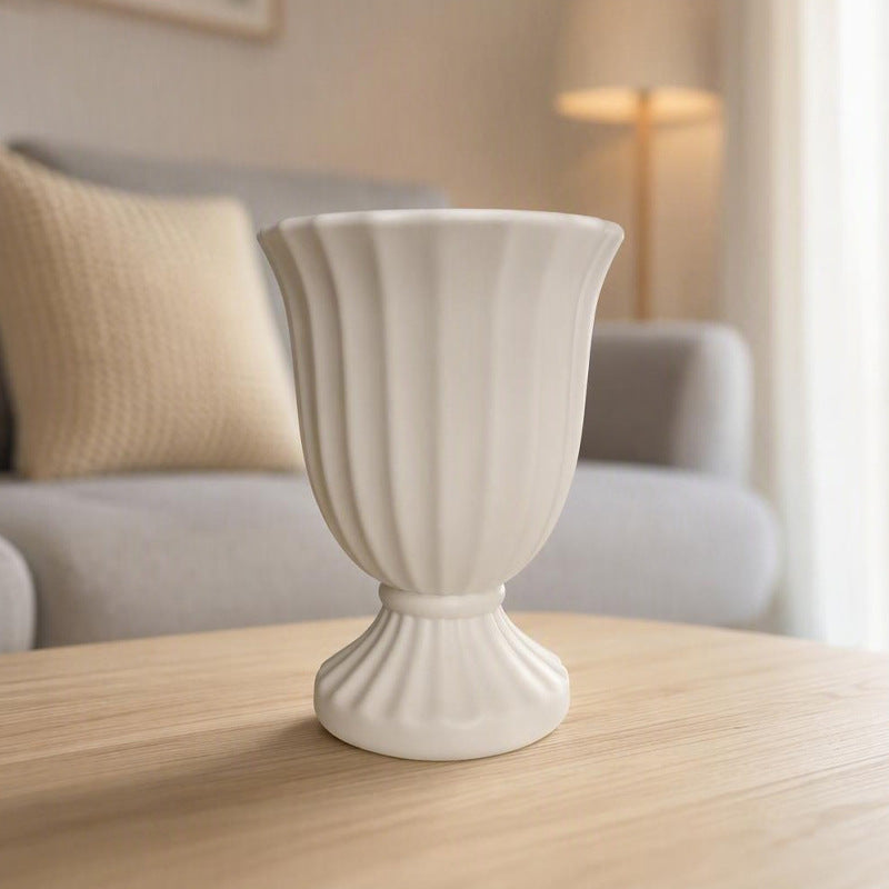 Majestic Ribbed Decorative Vase