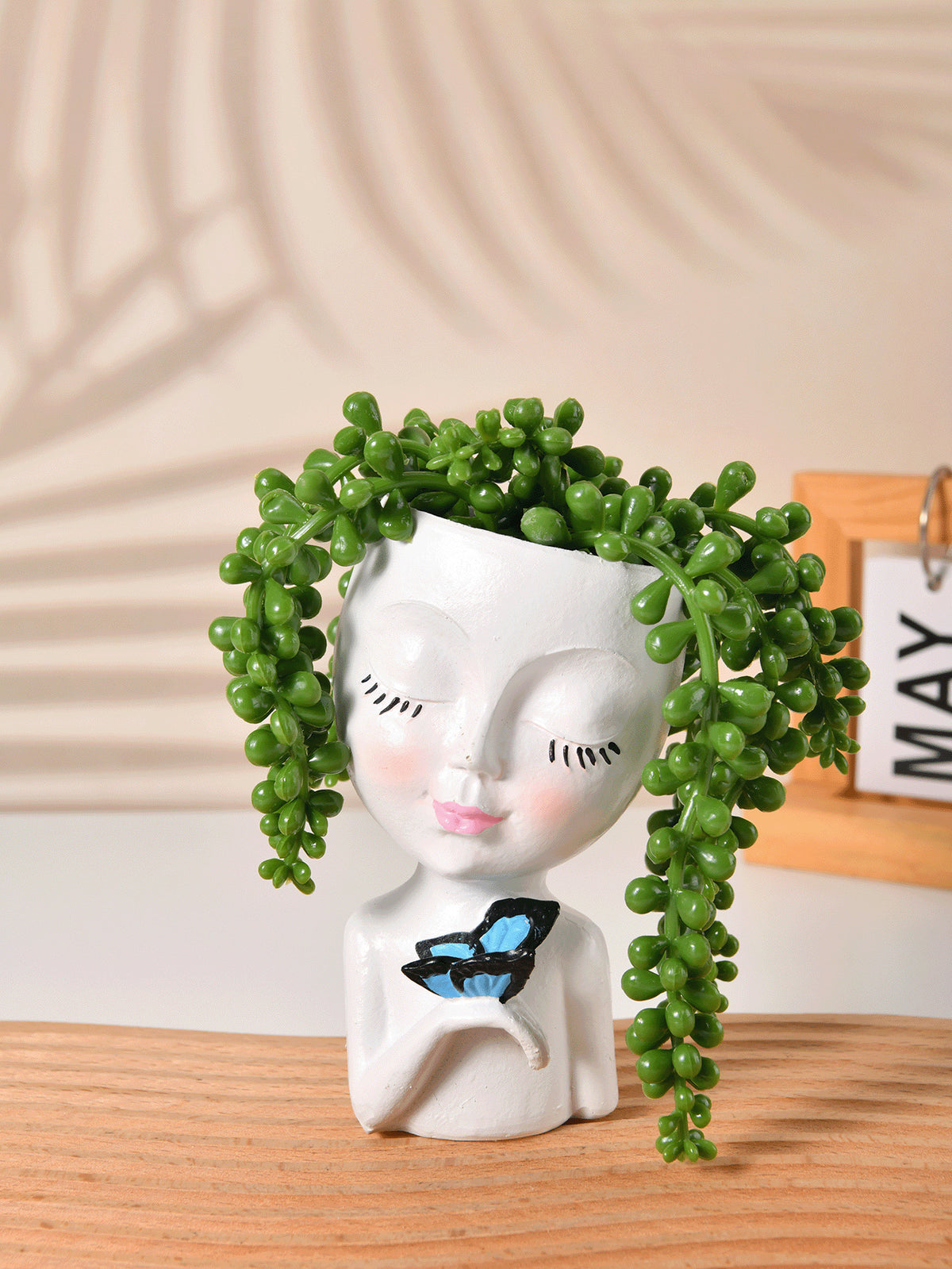 Decorative Phone Holder Figurine Homeandso