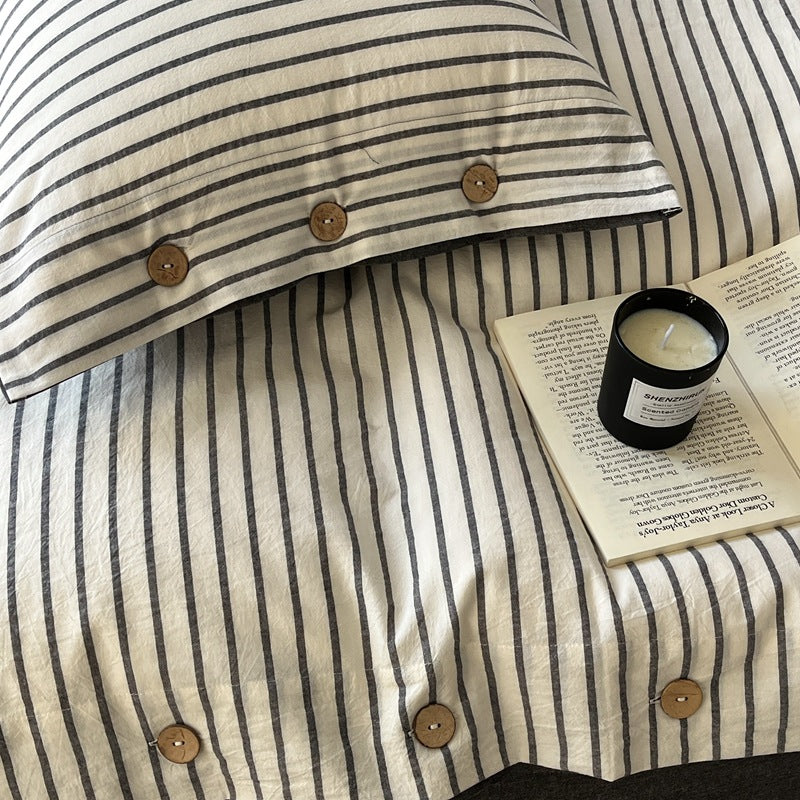 Decorative Comforting Striped Bed Linen Set Homeandso