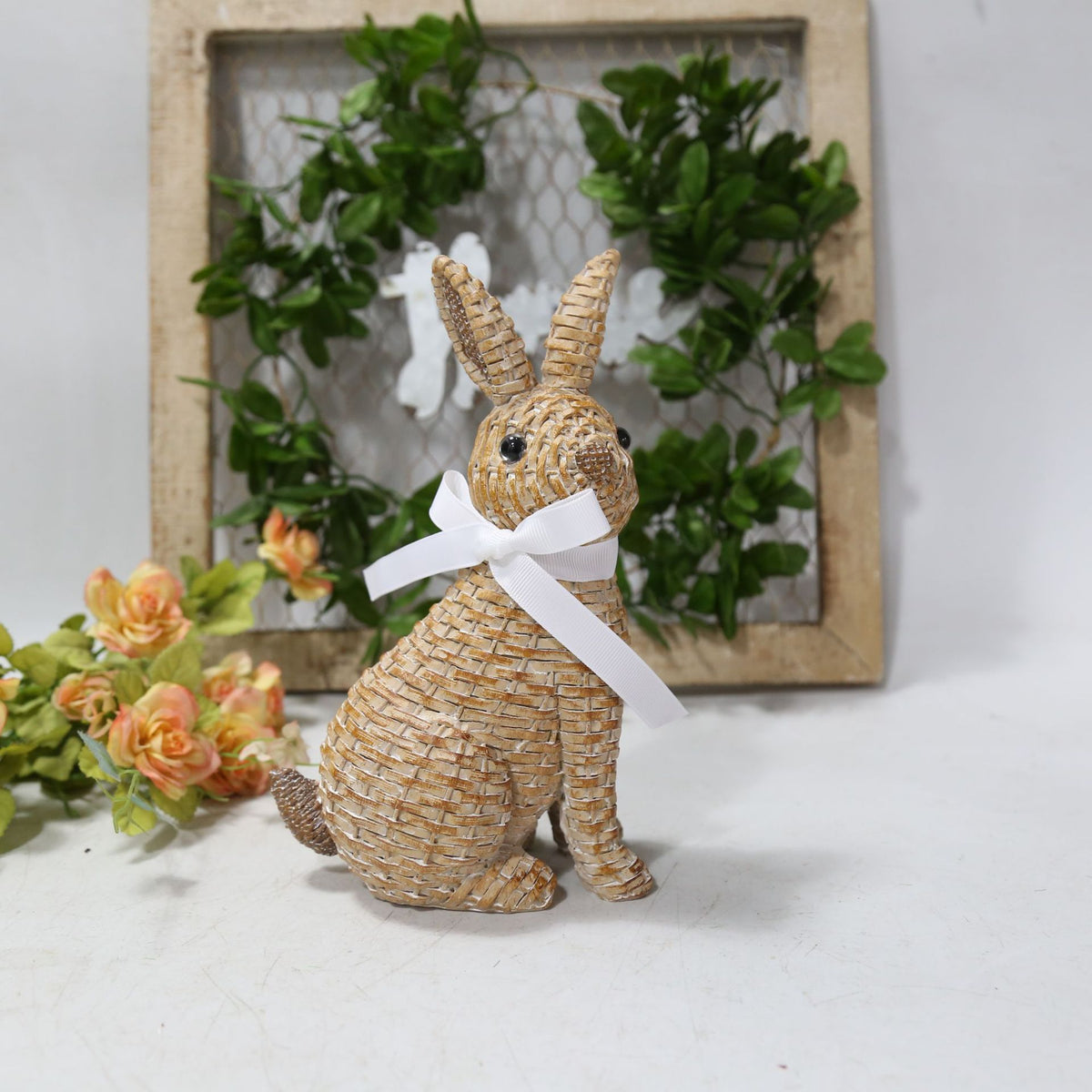 Decorative Bunny Figurine Homeandso