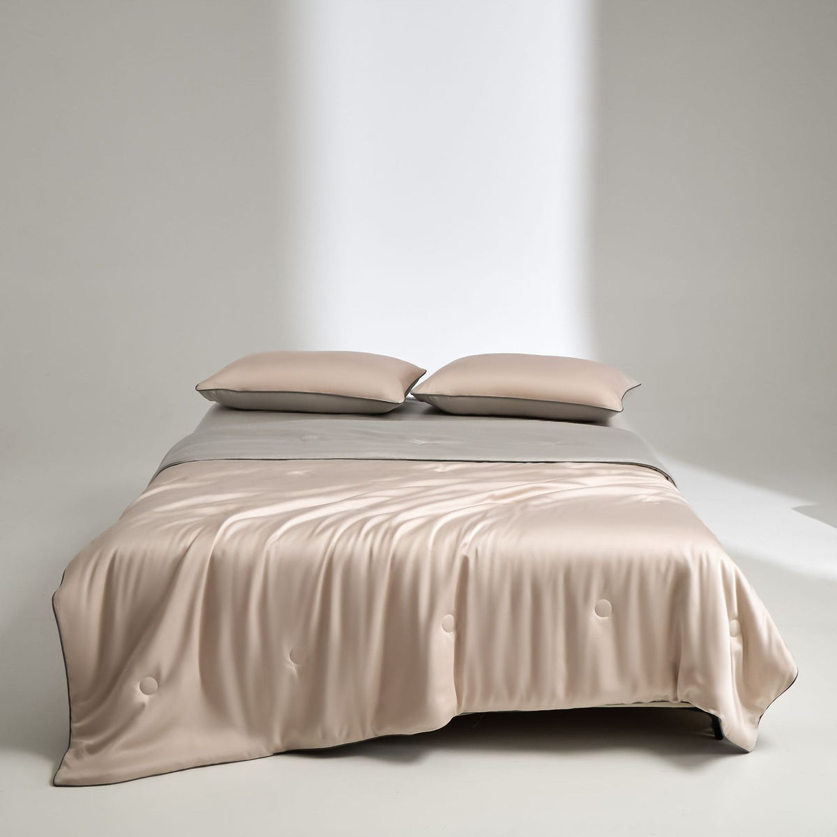 Luxury Satin Bedding Set Homeandso