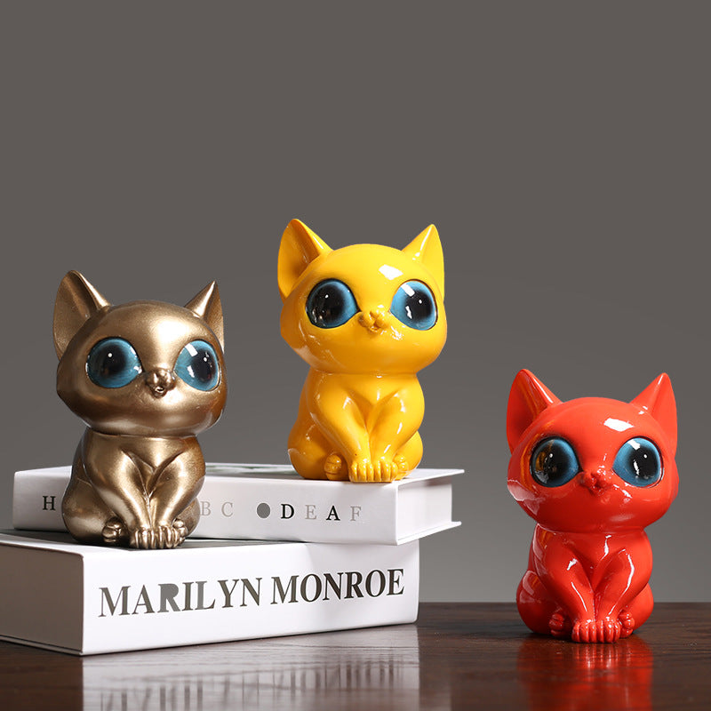 Cat Figurine Homeandso