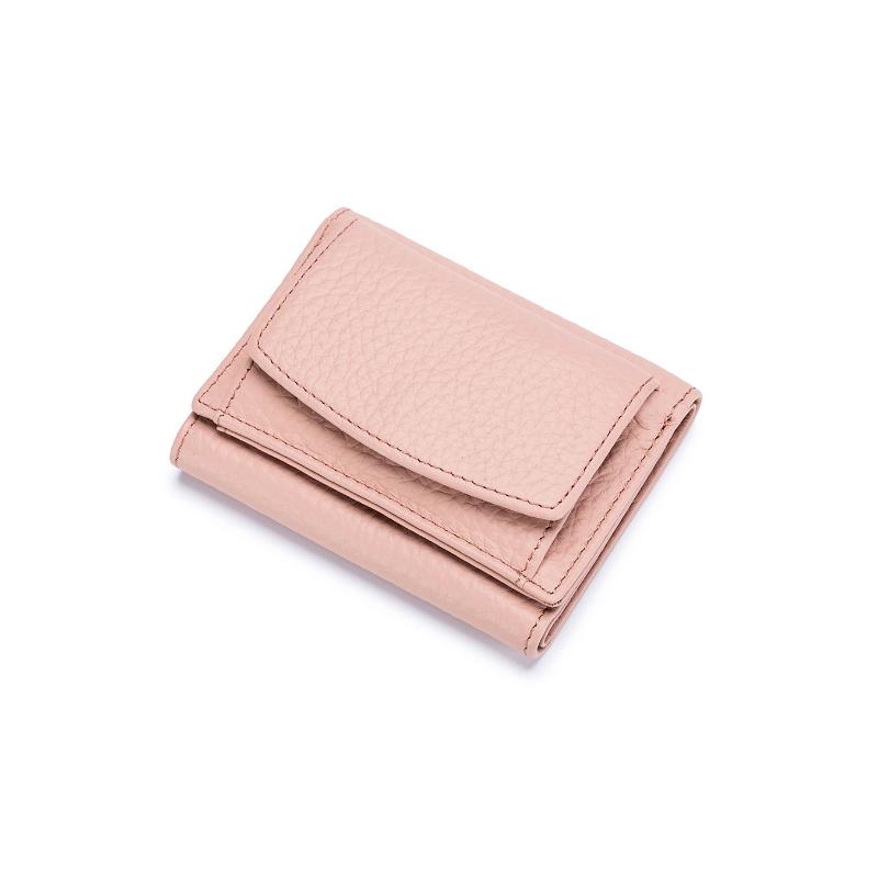 Handcrafted RFID wallet made of soft leather