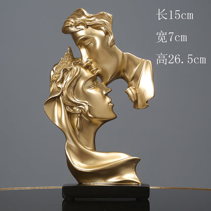 Romantic Couple Decorative Sculpture Homeandso