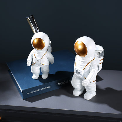 Astronaut-Themed Pen Holder Homeandso