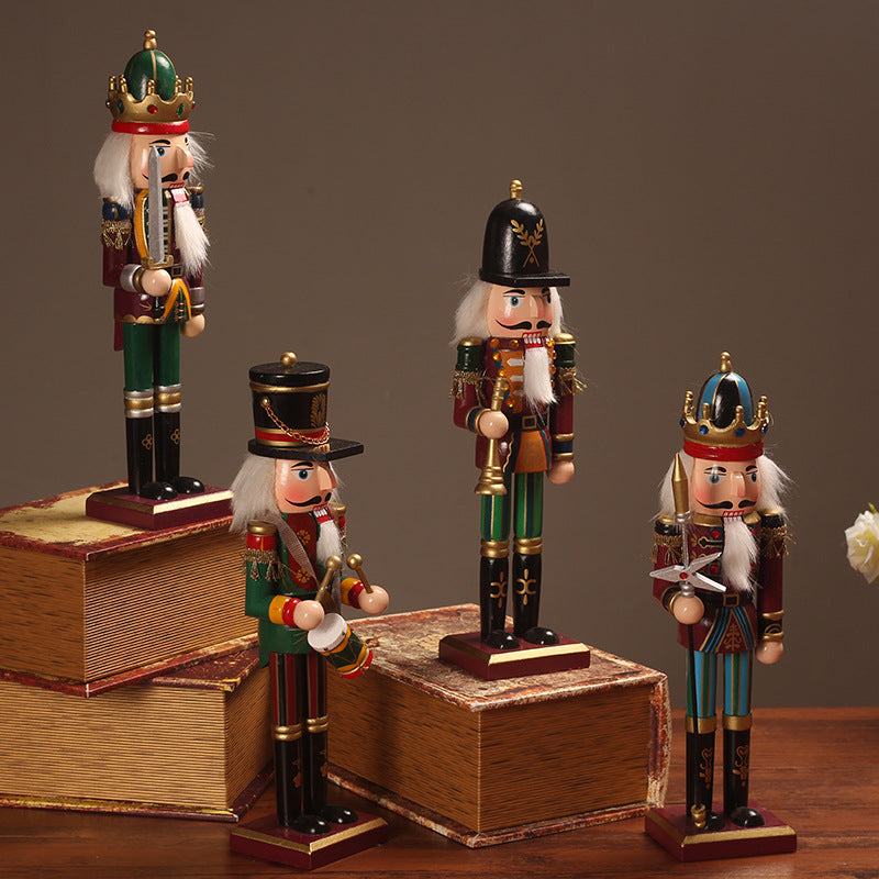 Nutcracker Figurine Homeandso