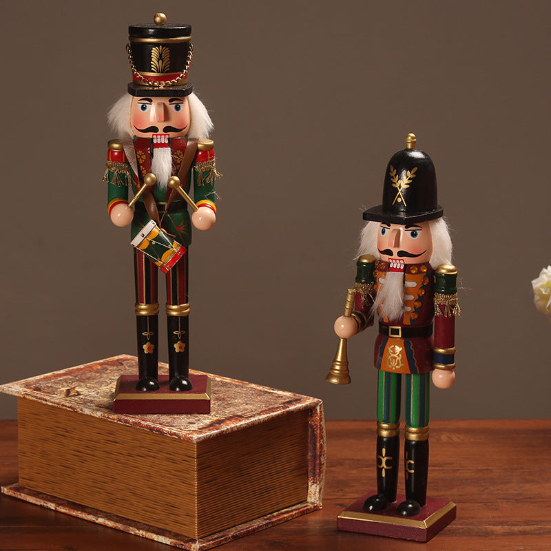 Nutcracker Figurine Homeandso