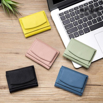 Handcrafted RFID wallet made of soft leather