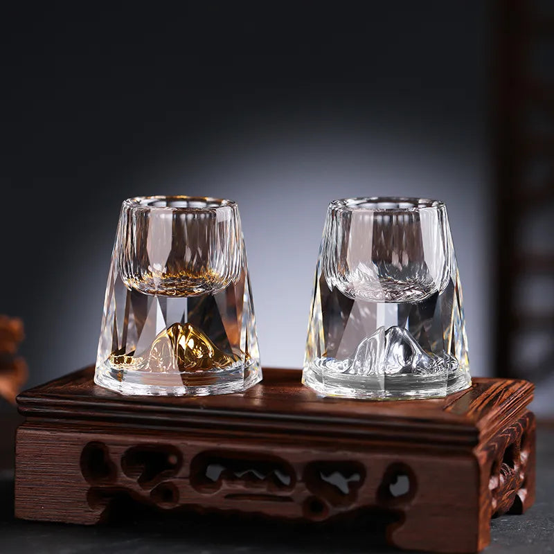 Luxury crystal glasses with gold flakes - Handcrafted - Set of 2 - For whisky & premium drinks