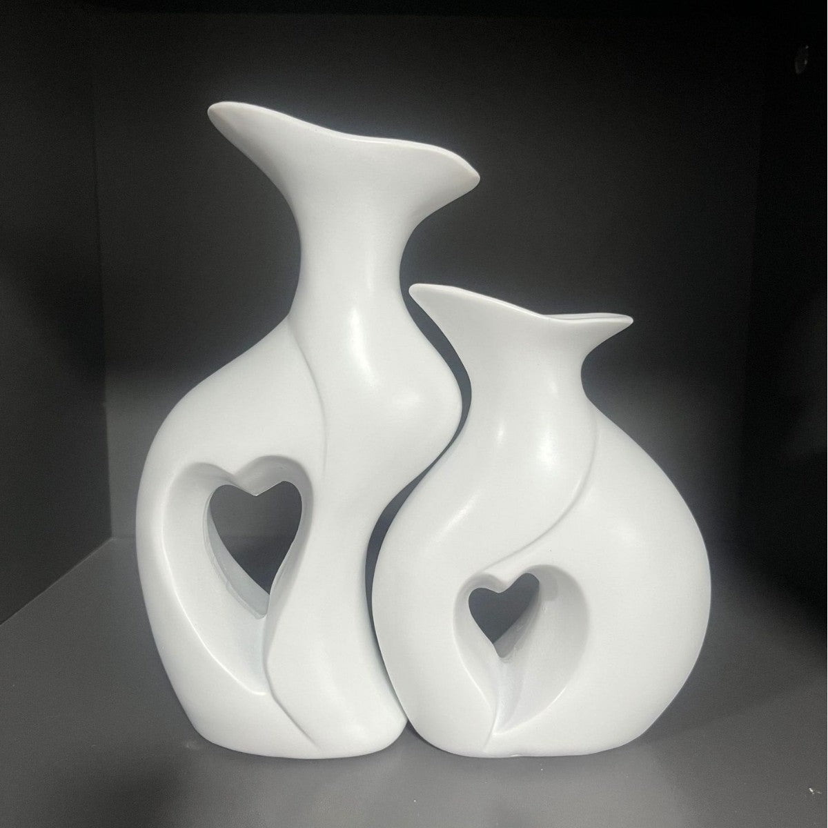 Elegant Heart-Shaped Ceramic Flower Vase Homeandso
