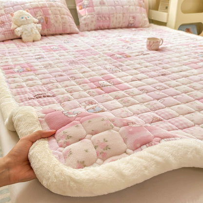 Plush Cartoon-Themed Blanket Homeandso