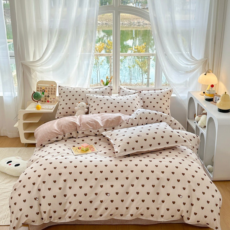 Playful Cartoon Bear Bedding Set Homeandso