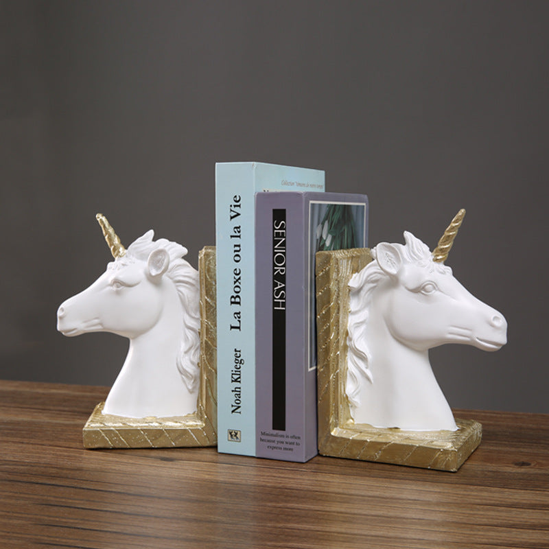 Vintage Camera and Film Projector Bookends Homeandso