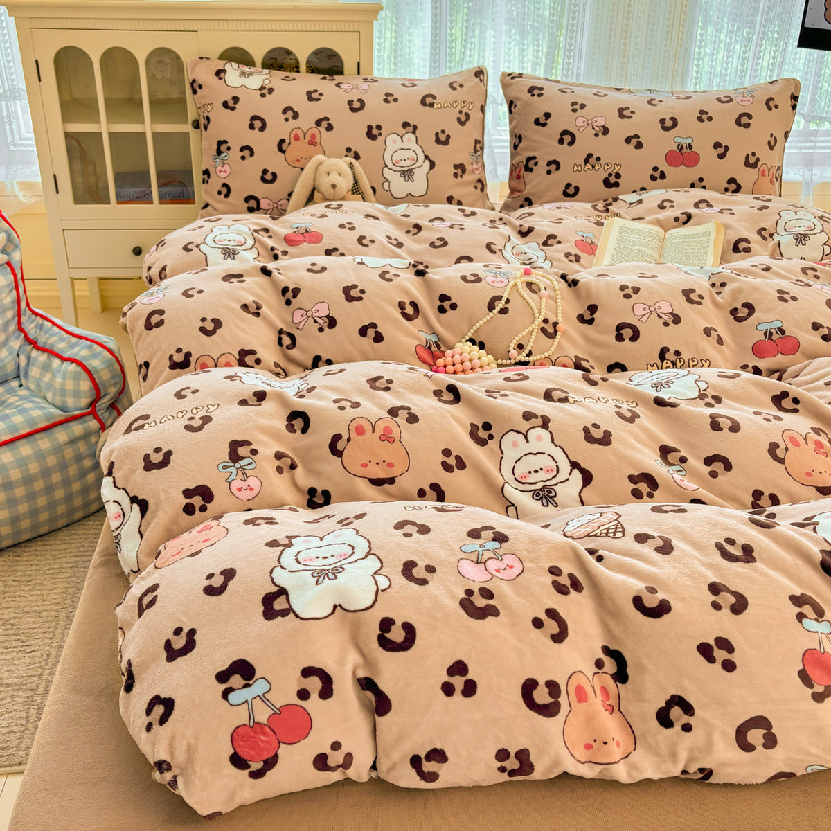 Playful Animal-Themed Comforter Set Homeandso
