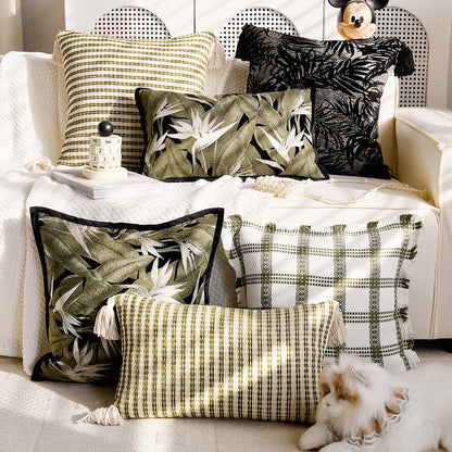Decorative Tropical Leaf Print Pillow