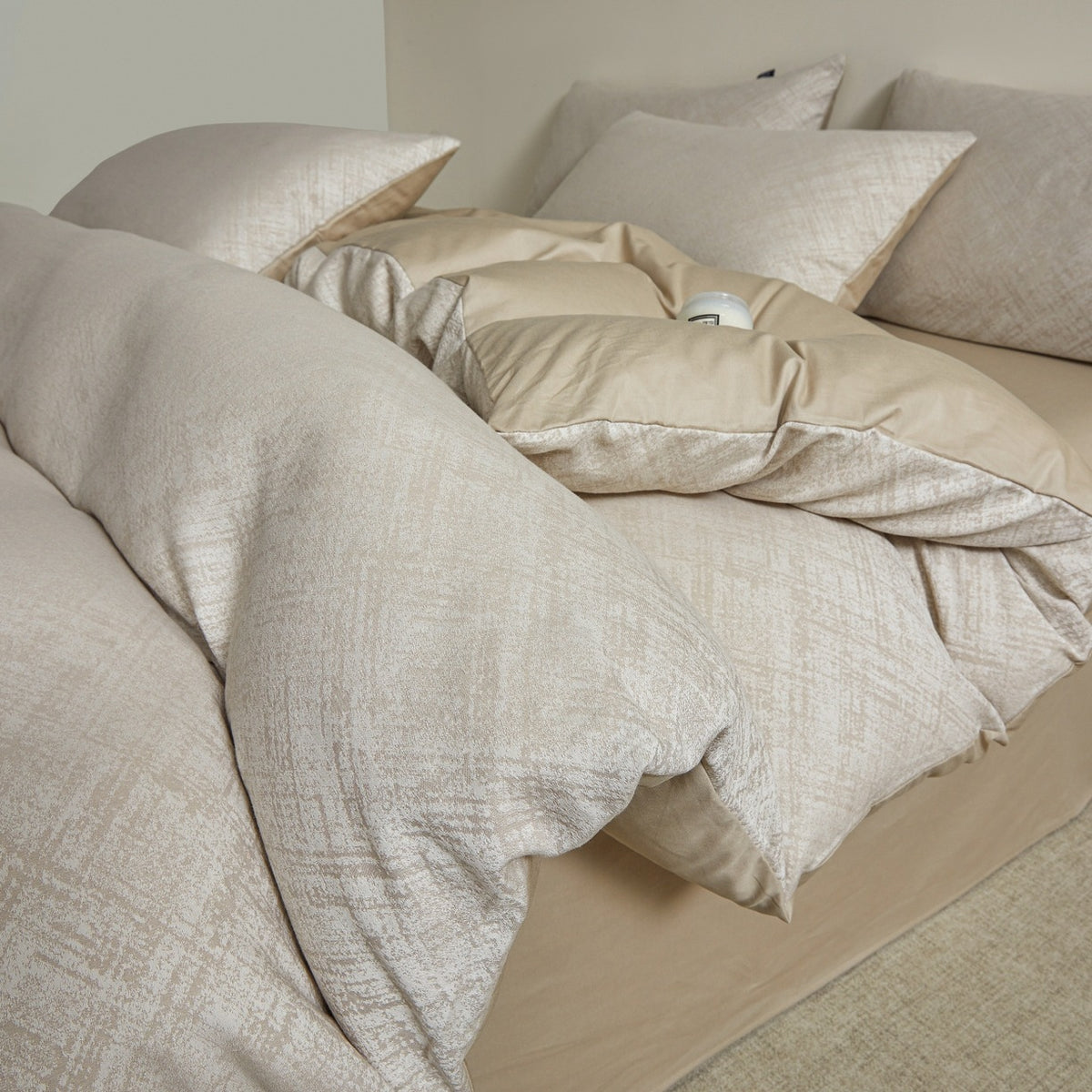 Embroidered Leaf Print Duvet Cover Set
