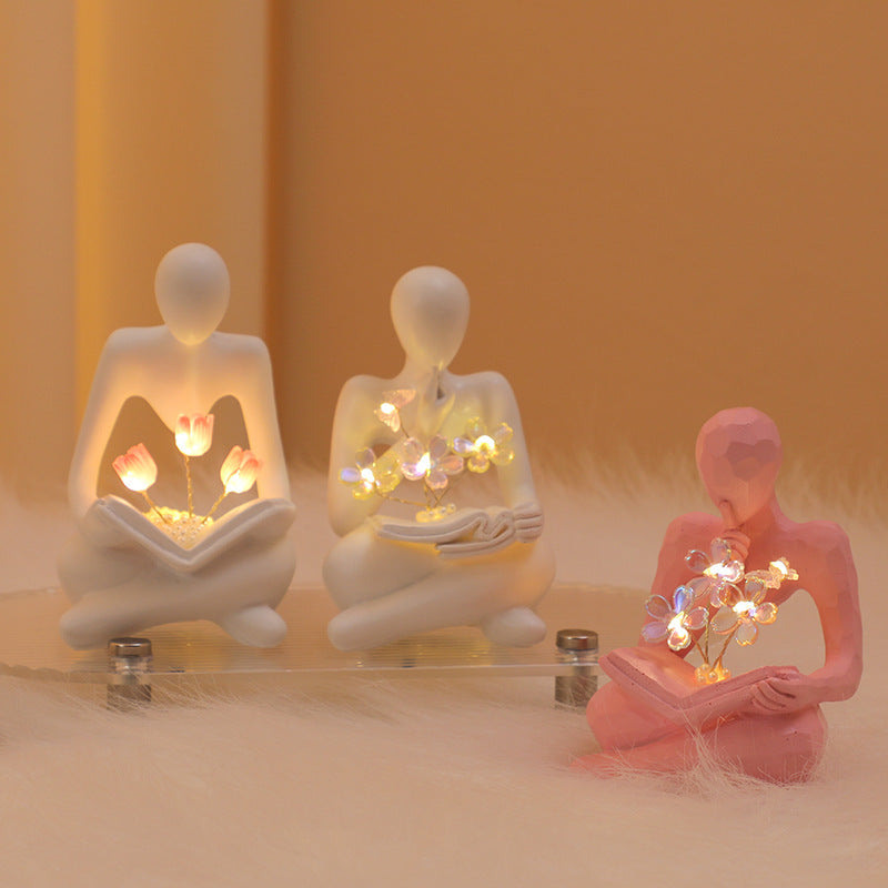 Modern Decorative Figurine Homeandso