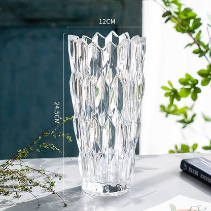 Geometrischer Schnitt Kristallvase