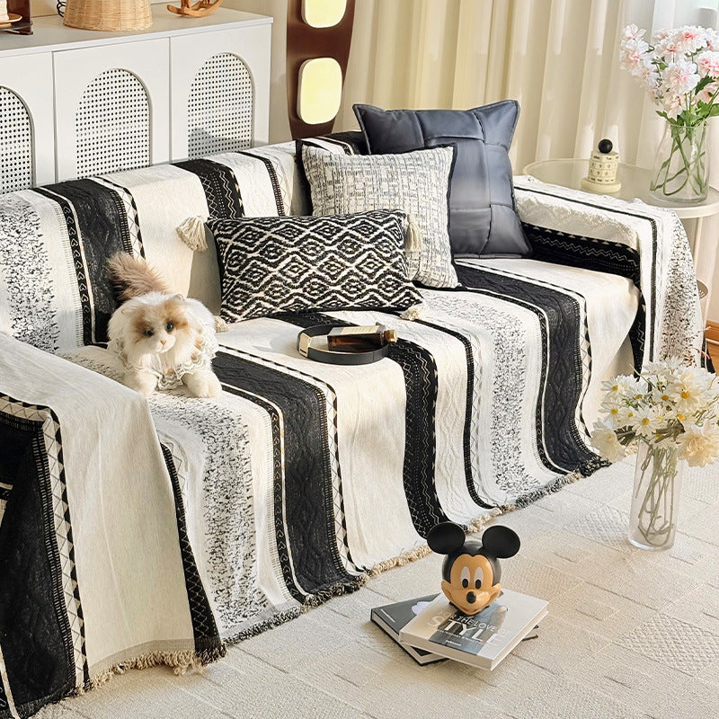 Decorative Foliage Print Throw Blanket