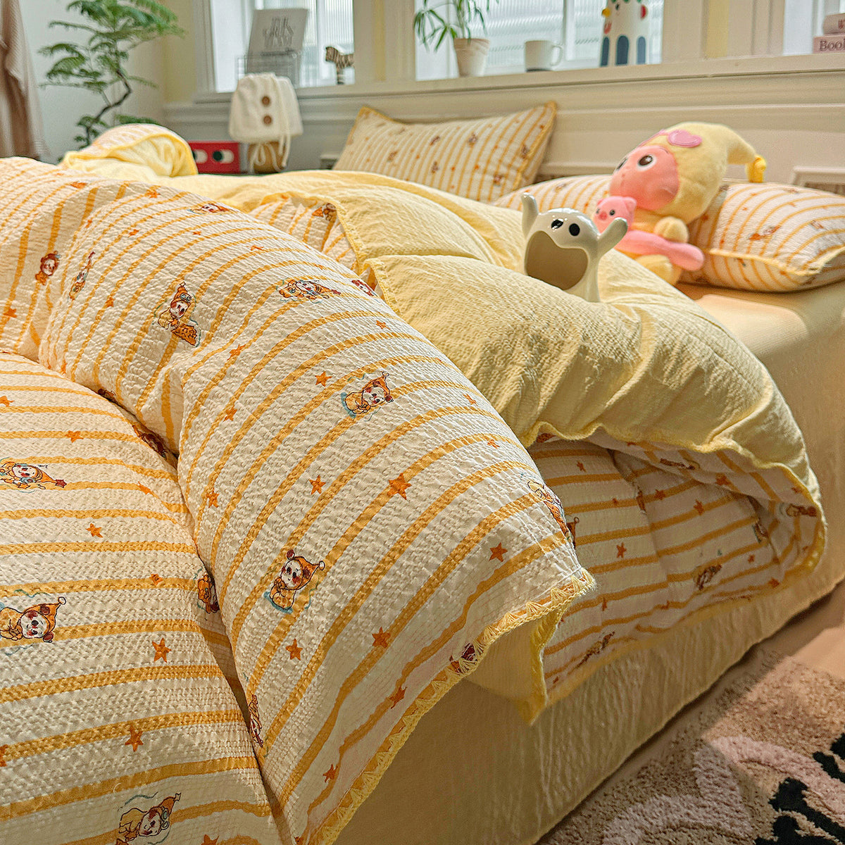 Premium Soft Heart Patterned Comforter Set