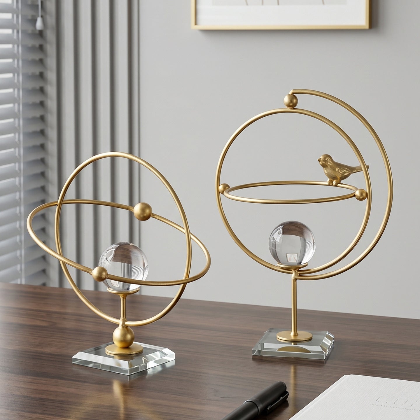 Decorative Orbital Bird Figurine Homeandso