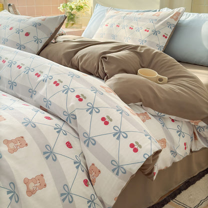 Playful Bear-Themed Bedding Set Homeandso
