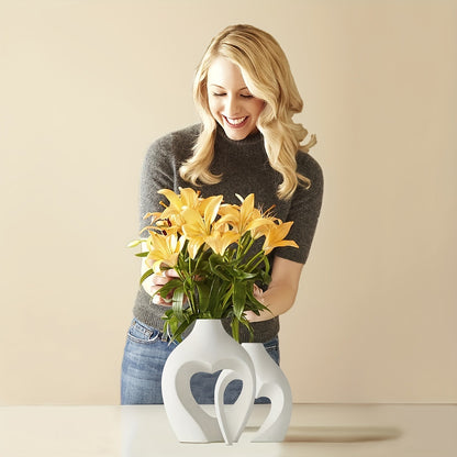 Heart-Shaped Decorative Ceramic Vases Homeandso