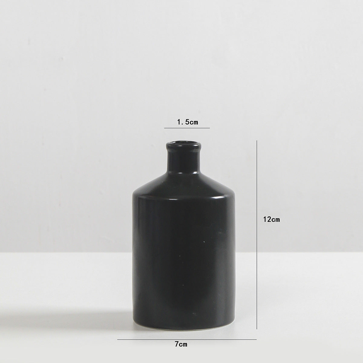 Elegant Ceramic Vase Homeandso