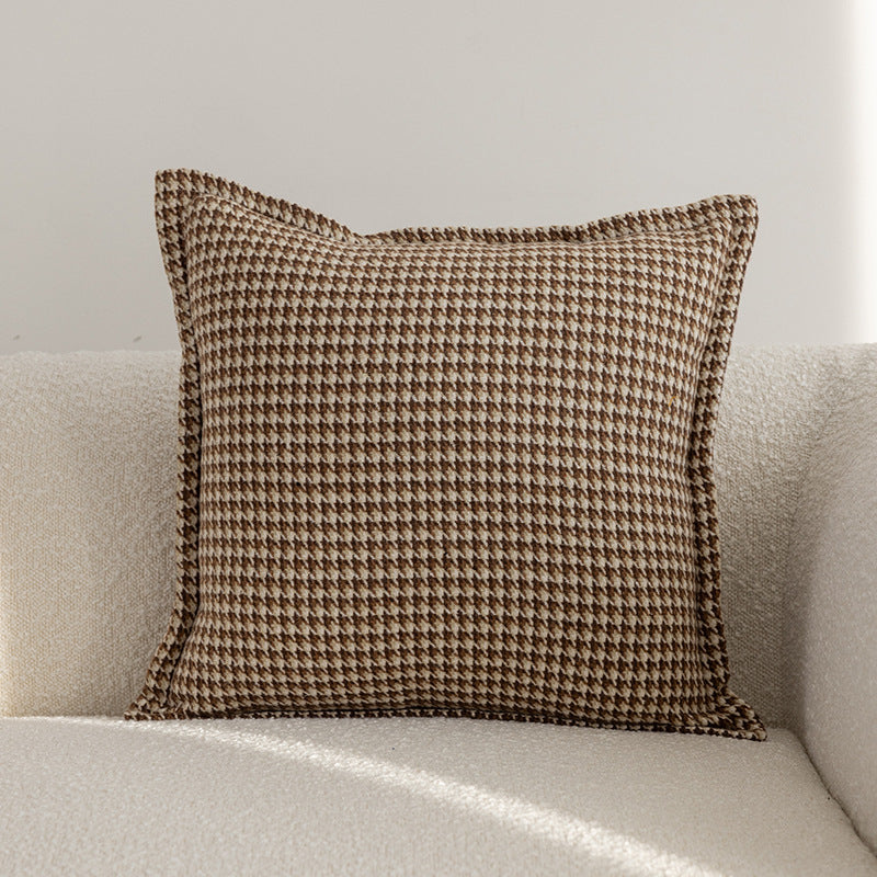 Geometric Patterned Throw Cushion