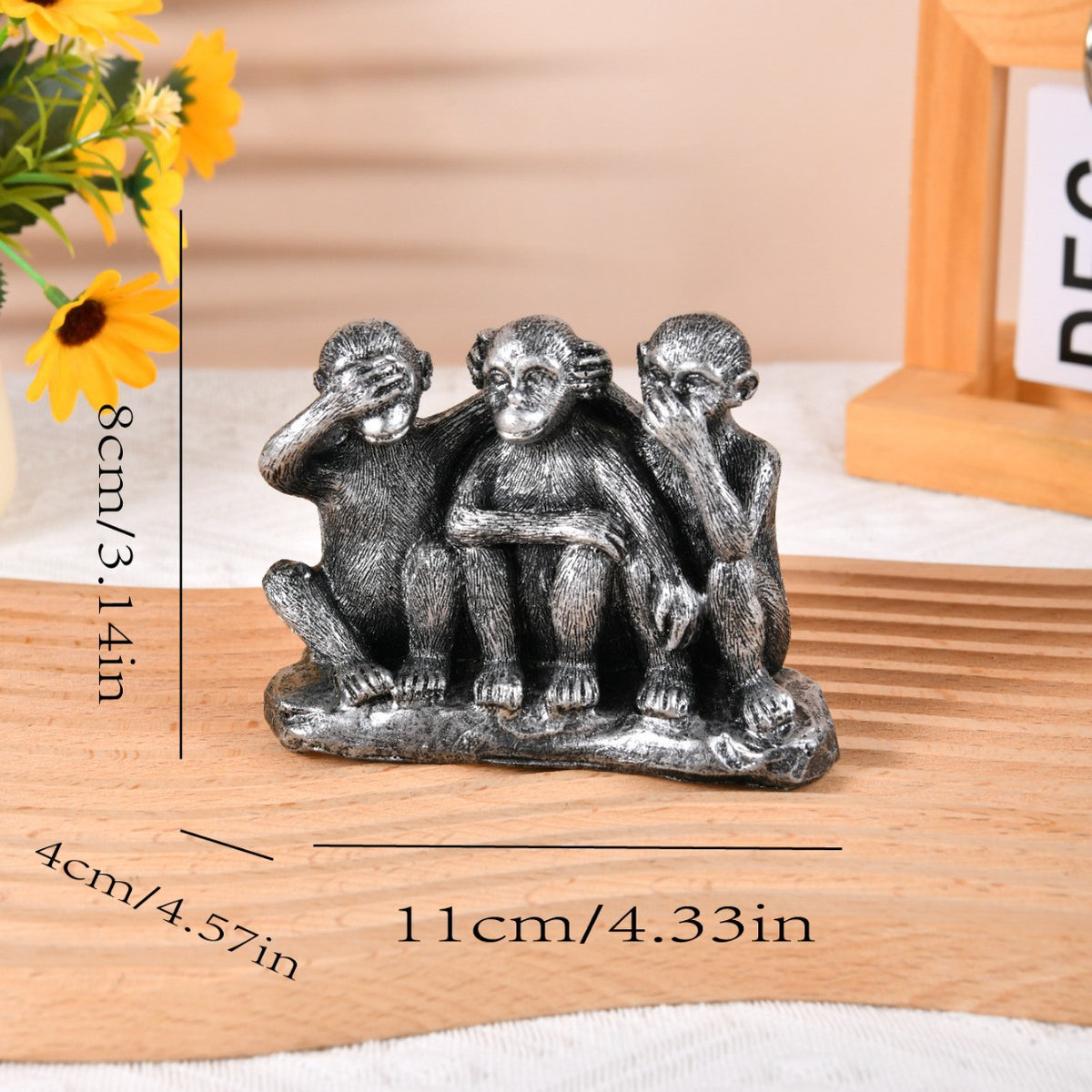 Artistic Couple Embrace Sculpture Homeandso