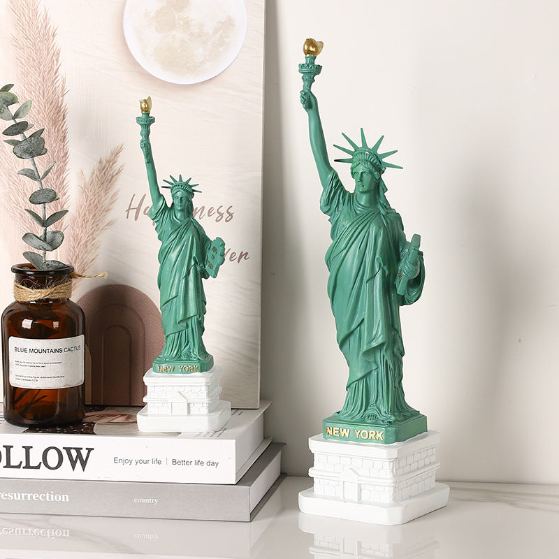 Decorative Statue of Liberty Model Homeandso