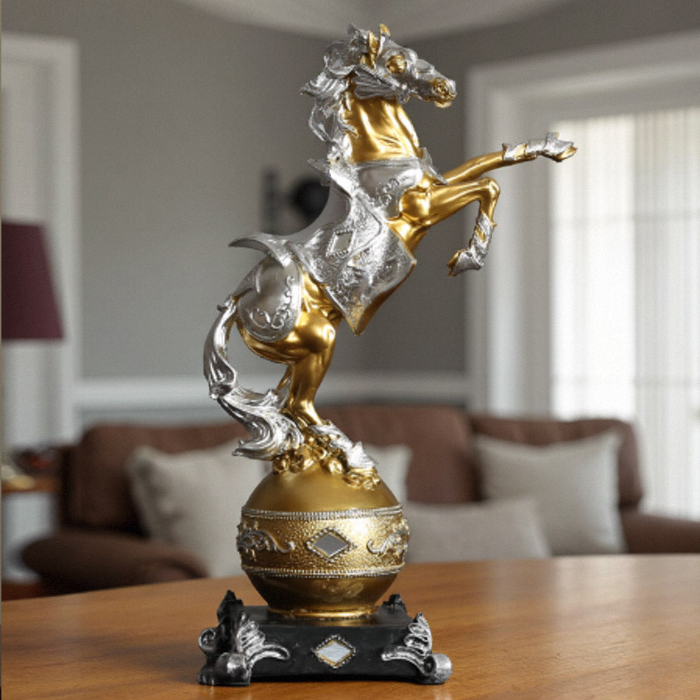Majestic Horse Figurine Homeandso