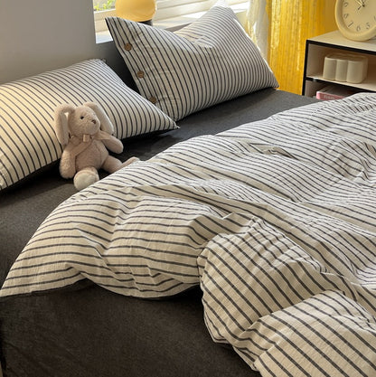 Decorative Comforting Striped Bed Linen Set Homeandso