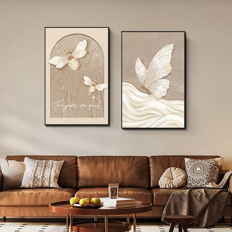 Artistic Bee-Themed Wall Art Homeandso
