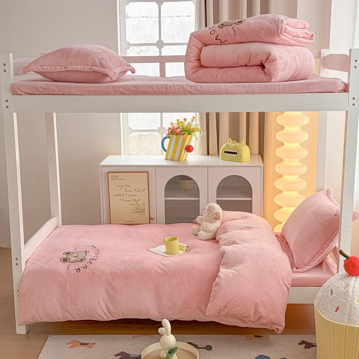 Plush Cartoon Bear Bedding Set