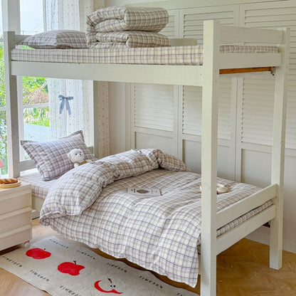 Lightweight Comforter Set