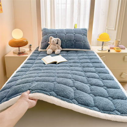 Soft Plush Quilted Mattress Overlay