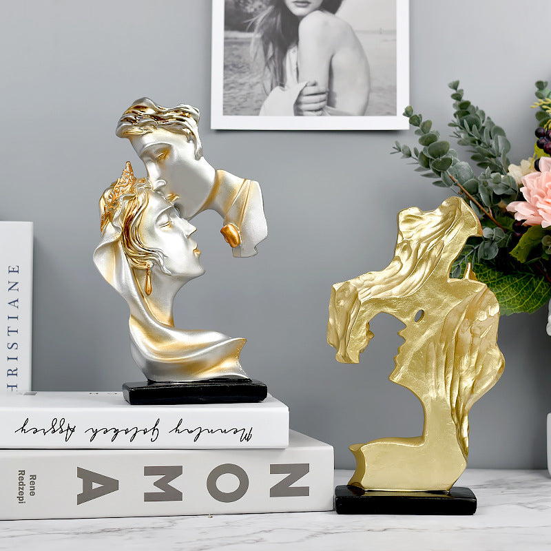 Artistic Resin Sculpture Homeandso