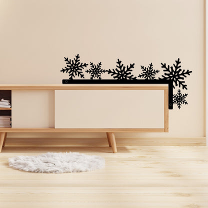 Snowflake-Themed Decorative Shelf Bracket Homeandso