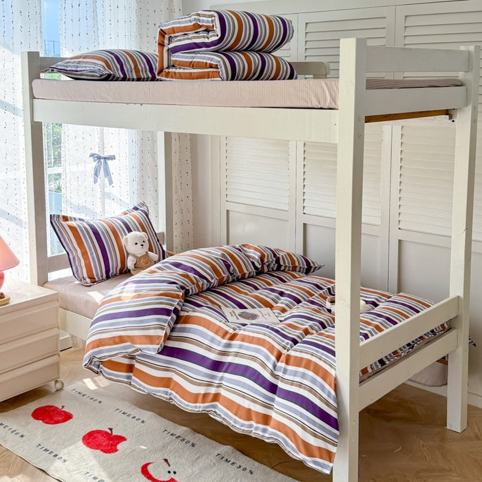Lightweight Comforter Set