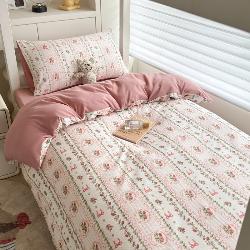 Playful Bow-Patterned Bedding Set Homeandso
