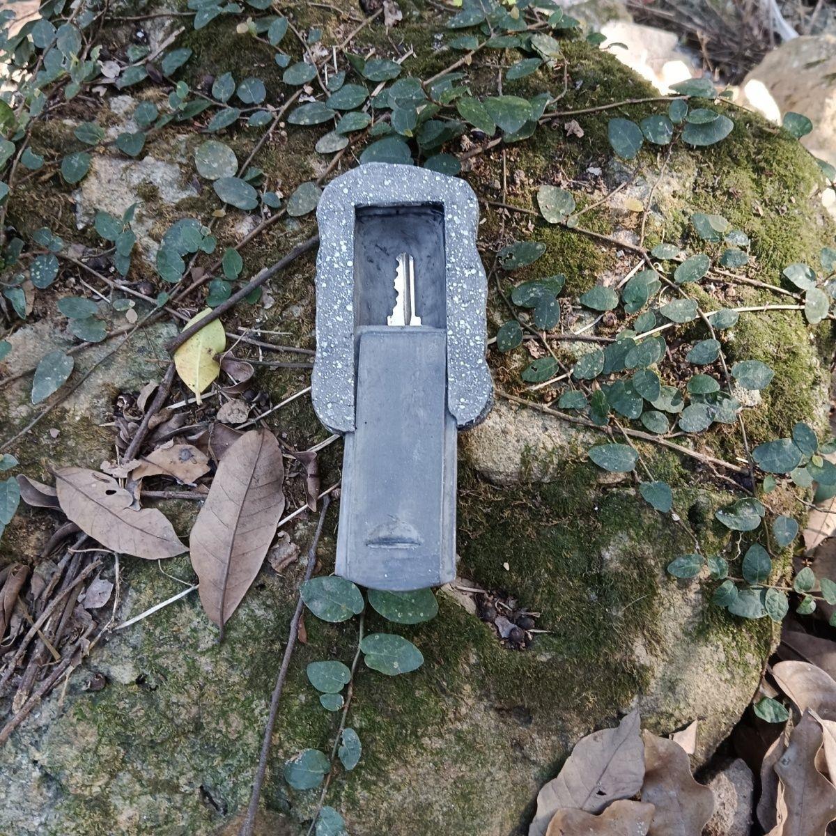 Decorative Garden Rock Hideaway Homeandso