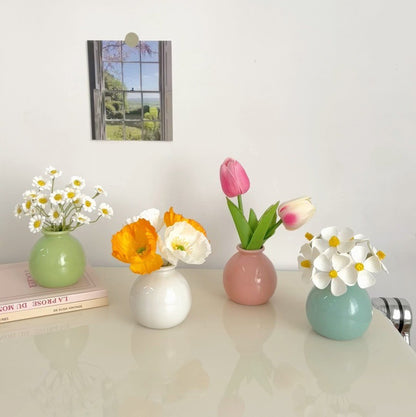 Minimalist Ceramic Decorative Vase Homeandso