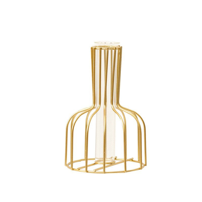 Elegant Wire Frame Glass Flower Vase Homeandso